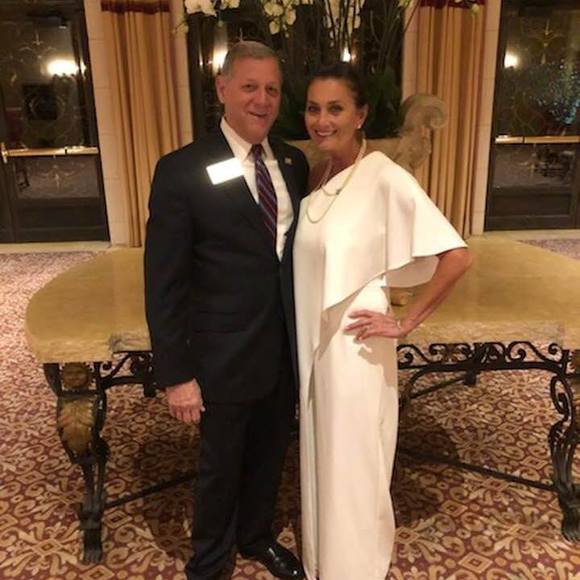 Meet your Posher, Diana - Picture 1 of 1